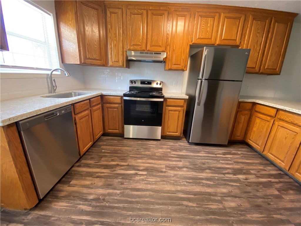 College Station, Texas 77845, United States, 3 Bedrooms Bedrooms, ,2 BathroomsBathrooms,Residential,Active,52063