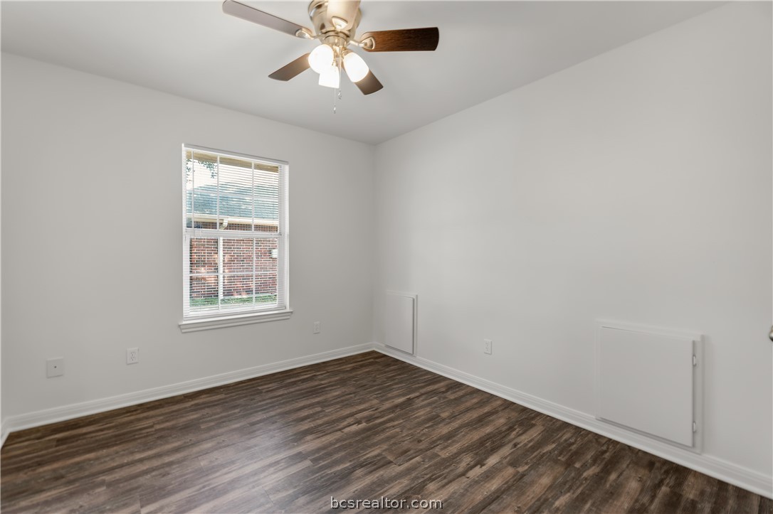 College Station, Texas 77845, United States, 3 Bedrooms Bedrooms, ,2 BathroomsBathrooms,Residential,Active,52063