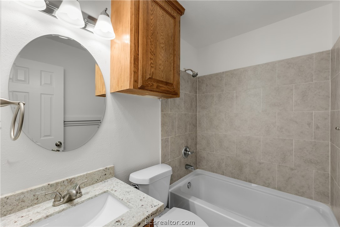 College Station, Texas 77845, United States, 3 Bedrooms Bedrooms, ,2 BathroomsBathrooms,Residential,Active,52063