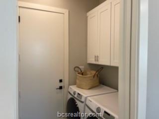 College Station, Texas 77840, United States, 4 Bedrooms Bedrooms, ,5 BathroomsBathrooms,Residential,Active,10038