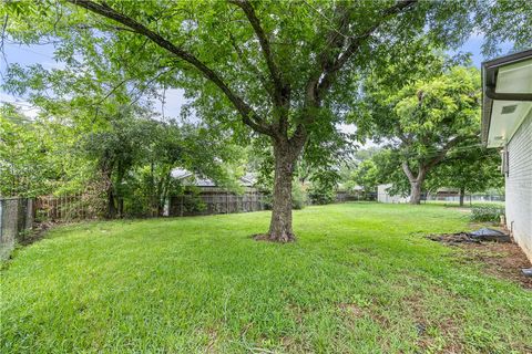 Tiny photo for 2411 Airline Drive, Brenham, TX 77833 (MLS # 26007000)