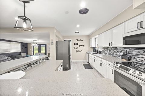 Tiny photo for 2411 Airline Drive, Brenham, TX 77833 (MLS # 26007000)