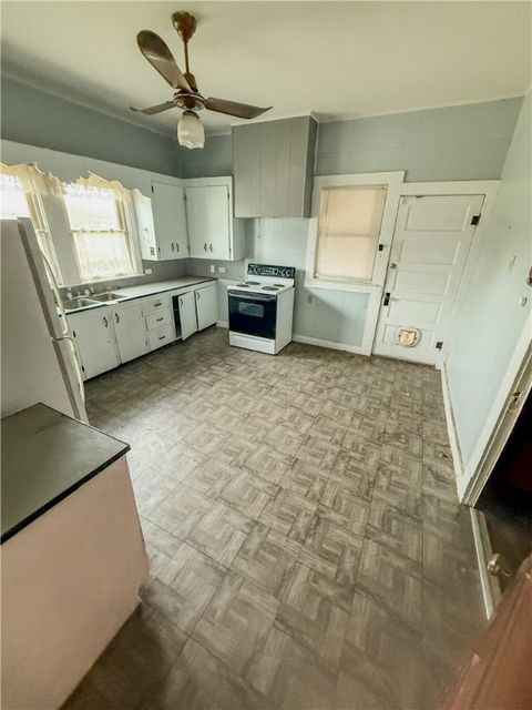 Tiny photo for 108 MIGNONETTE Street N, Kosse, TX 76653 (MLS # 25012976)