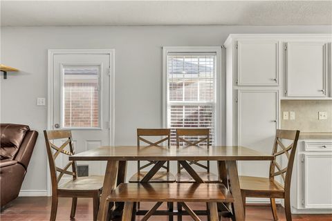Tiny photo for 2535 Rhapsody Court, Bryan, TX 77802 (MLS # 25010930)