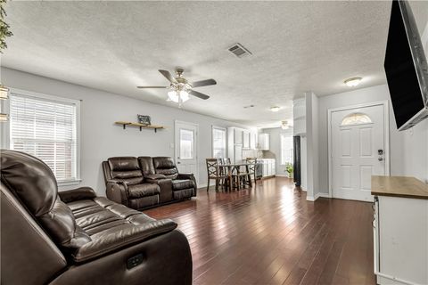 Tiny photo for 2535 Rhapsody Court, Bryan, TX 77802 (MLS # 25010930)
