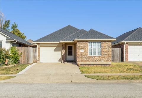 Photo of 2535 Rhapsody Court, Bryan, TX 77802 (MLS # 25010930)