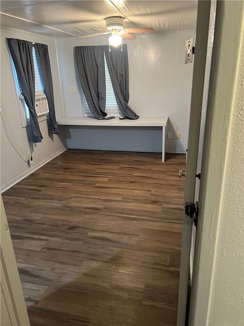 Tiny photo for 301 Elm Ave Ave, Bryan, TX 77801 (MLS # 26004162)