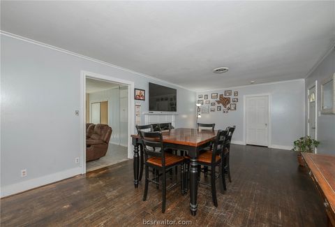 Tiny photo for 301 Elm Ave Ave, Bryan, TX 77801 (MLS # 26004162)