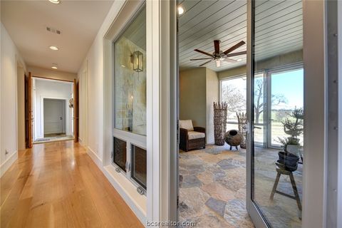 Tiny photo for 770 Blackberry Lane, Washington, TX 77880 (MLS # 26004855)