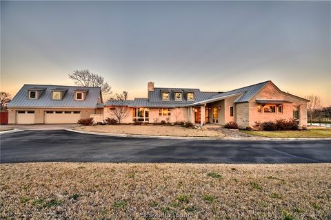 Photo of 770 Blackberry Lane, Washington, TX 77880 (MLS # 26004855)