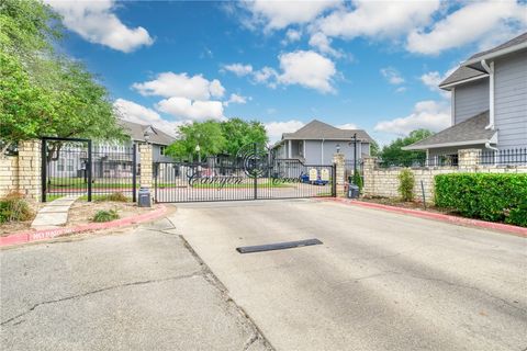 Tiny photo for 1301 Canyon Creek Circle, College Station, TX 77840 (MLS # 26004637)