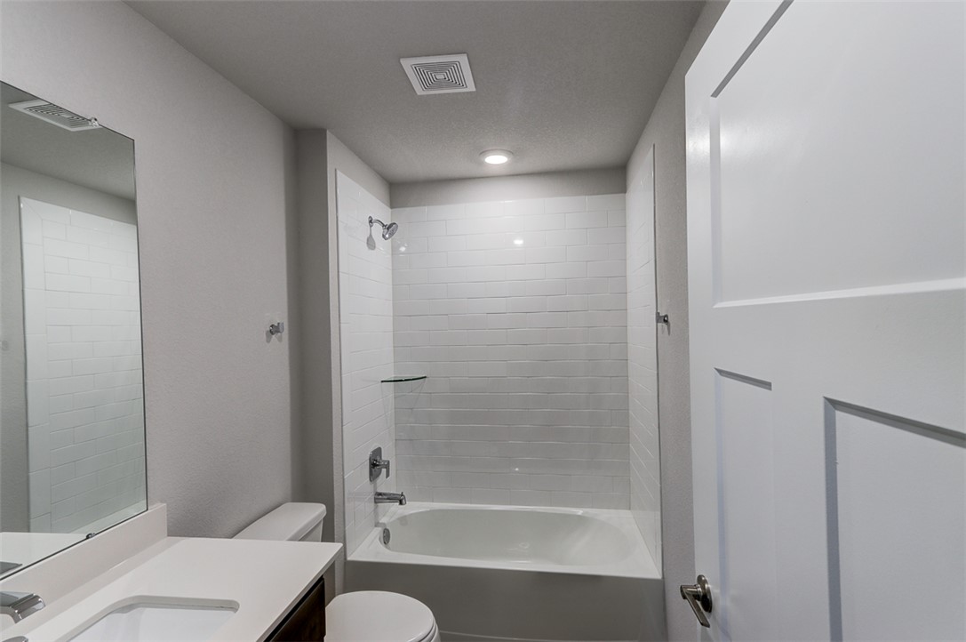 College Station, Texas 77845, United States, 3 Bedrooms Bedrooms, ,2 BathroomsBathrooms,Residential,Active,193051