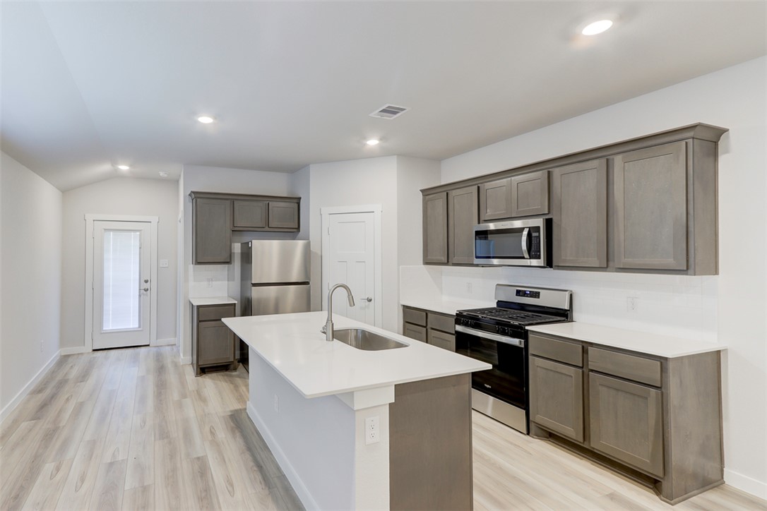 College Station, Texas 77845, United States, 3 Bedrooms Bedrooms, ,2 BathroomsBathrooms,Residential,Active,193051