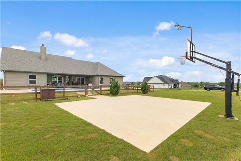 Tiny photo for 928 Azalea Drive, Franklin, TX 77856 (MLS # 26004322)