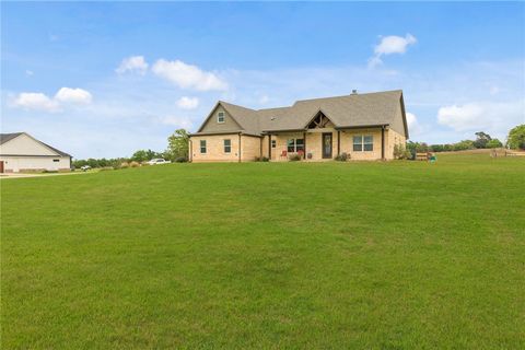 Tiny photo for 928 Azalea Drive, Franklin, TX 77856 (MLS # 26004322)