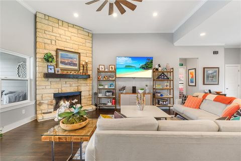 Tiny photo for 928 Azalea Drive, Franklin, TX 77856 (MLS # 26004322)