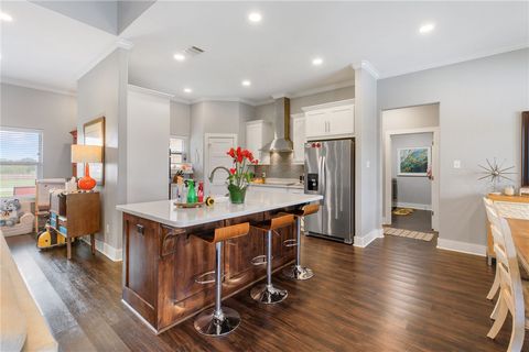 Tiny photo for 928 Azalea Drive, Franklin, TX 77856 (MLS # 26004322)