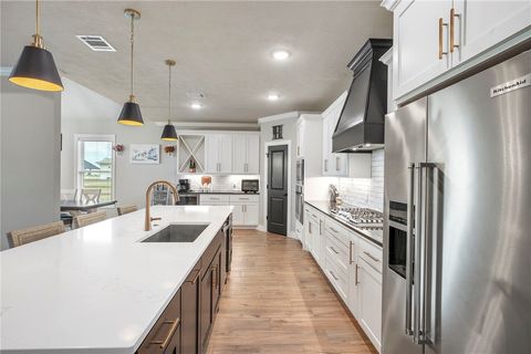 Tiny photo for 10379 Bourbon Lane, Bryan, TX 77808 (MLS # 25010823)
