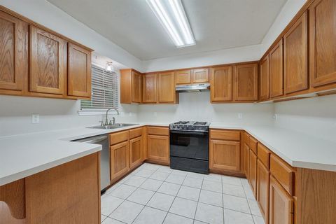 Tiny photo for 1521 Strasburg Circle, College Station, TX 77845 (MLS # 26006354)