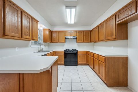 Tiny photo for 1521 Strasburg Circle, College Station, TX 77845 (MLS # 26006354)