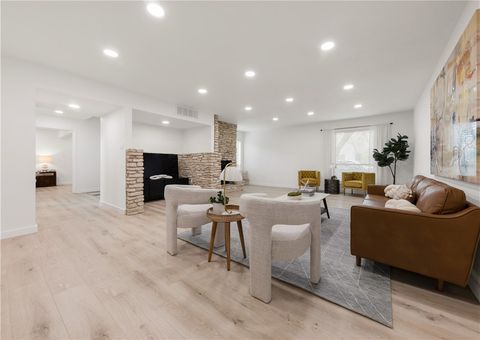 Photo of 905 Westview Street, Bryan, TX 77802 (MLS # 25012415)