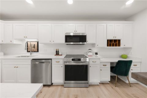 Tiny photo for 905 Westview Street, Bryan, TX 77802 (MLS # 25012415)