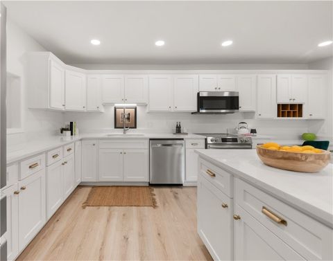 Tiny photo for 905 Westview Street, Bryan, TX 77802 (MLS # 25012415)