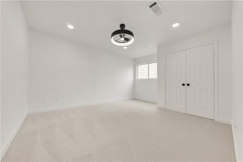 Tiny photo for 905 Westview Street, Bryan, TX 77802 (MLS # 25012415)