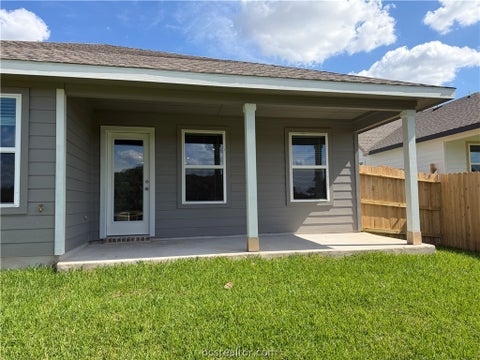 Tiny photo for 1002 Legrand Street, Brenham, TX 77833 (MLS # 26011507)