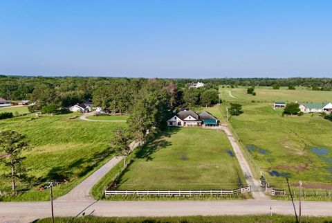 1152 McNutt Rd (+/-2.0 acres) Franklin TX 77856