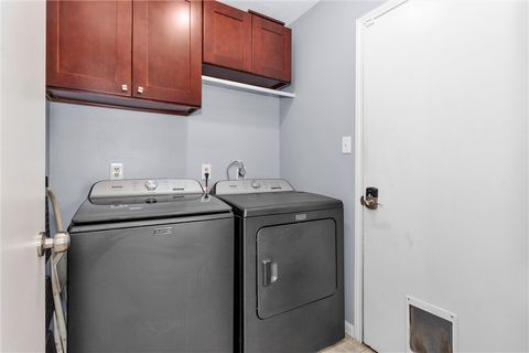 Tiny photo for 2009 Cobblestone Lane, Bryan, TX 77807 (MLS # 26005357)
