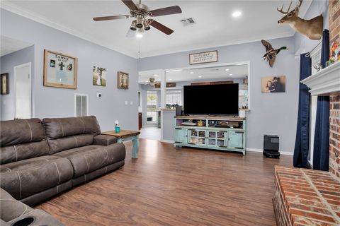 Tiny photo for 2009 Cobblestone Lane, Bryan, TX 77807 (MLS # 26005357)