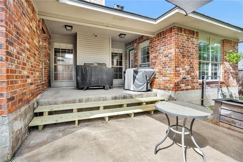Tiny photo for 2009 Cobblestone Lane, Bryan, TX 77807 (MLS # 26005357)