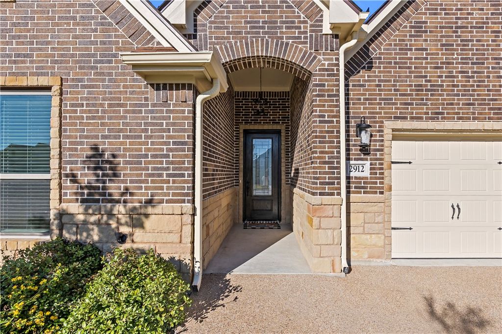 Photo of 2912 Goldberg Drive, Bryan, TX 77808 (MLS # 25011486)