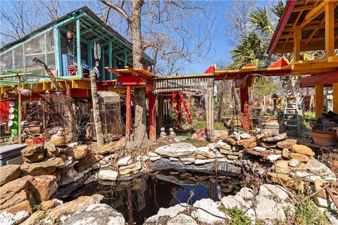 Tiny photo for 600 W Wm J Bryan Parkway, Bryan, TX 77803 (MLS # 26002520)