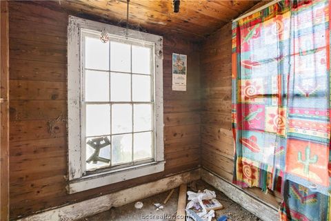 Tiny photo for 600 W Wm J Bryan Parkway, Bryan, TX 77803 (MLS # 26002520)