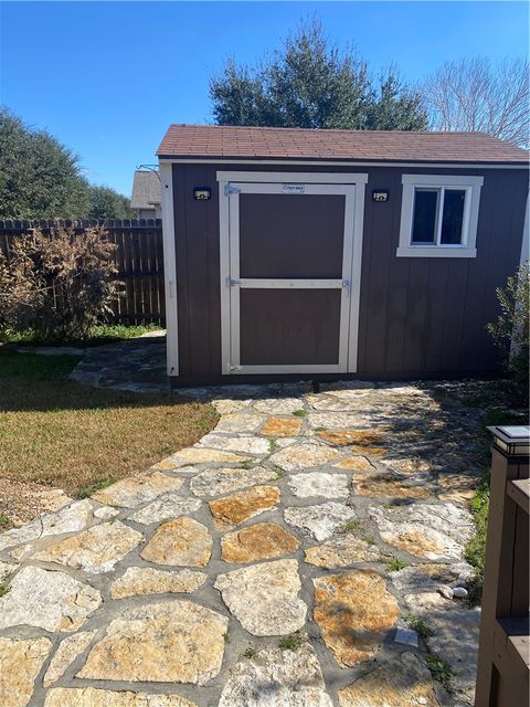 Tiny photo for 101 Dove Landing Court, Navasota, TX 77868 (MLS # 26000742)