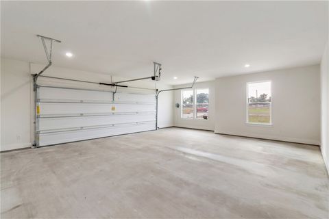 Tiny photo for 7822 Mathis Creek Dr DR, Bryan, TX 77808 (MLS # 26005759)