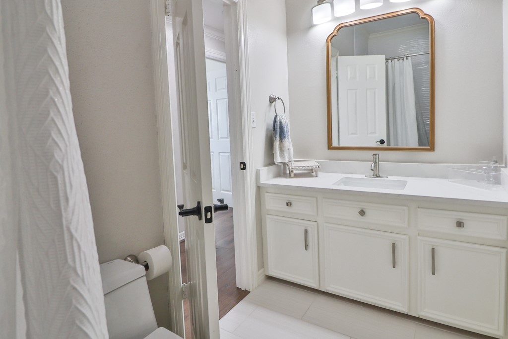 Giddings, Texas 78942, United States, 6 Bedrooms Bedrooms, ,5 BathroomsBathrooms,Residential,Active,15971