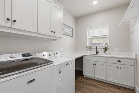 Tiny photo for 3320 Stoneleigh Road, Bryan, TX 77808 (MLS # 26006064)