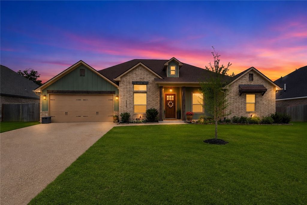 Photo of 3320 Stoneleigh Road, Bryan, TX 77808 (MLS # 26006064)
