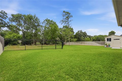 Tiny photo for 3320 Stoneleigh Road, Bryan, TX 77808 (MLS # 26006064)