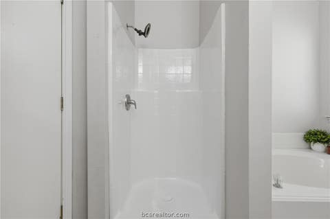 Tiny photo for 1707 Beaver Pond Court, Bryan, TX 77807 (MLS # 26007029)