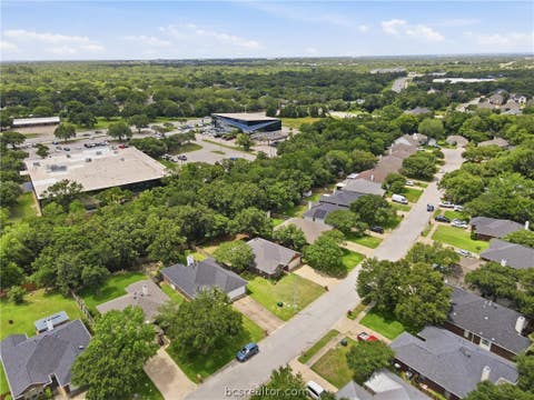 Tiny photo for 1707 Beaver Pond Court, Bryan, TX 77807 (MLS # 26007029)