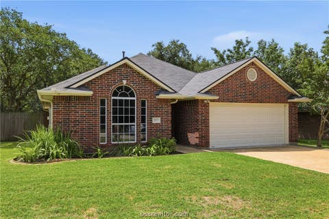 Tiny photo for 1707 Beaver Pond Court, Bryan, TX 77807 (MLS # 26007029)