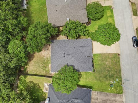 Tiny photo for 1707 Beaver Pond Court, Bryan, TX 77807 (MLS # 26007029)