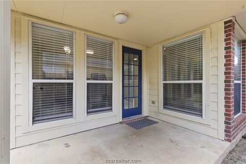 Tiny photo for 1707 Beaver Pond Court, Bryan, TX 77807 (MLS # 26007029)