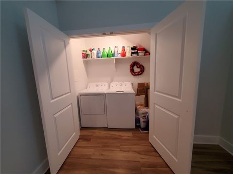 Tiny photo for 106 Sterling Street, College Station, TX 77840 (MLS # 25011000)