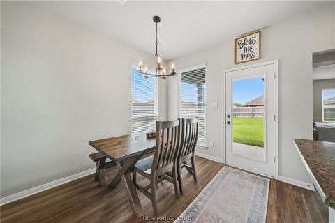 Tiny photo for 203 36th Ridge Rdg, Caldwell, TX 77836 (MLS # 26005337)