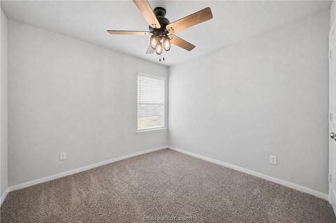 Tiny photo for 203 36th Ridge Rdg, Caldwell, TX 77836 (MLS # 26005337)